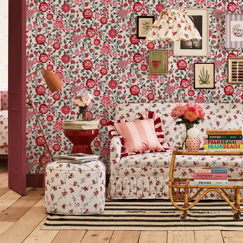 Strawberry Garden Wallpaper 125497 by Cath Kidston in Rose Pink